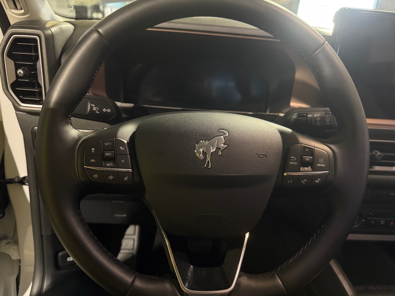 Thumbnail: 2025 Ford Bronco Sport - 4