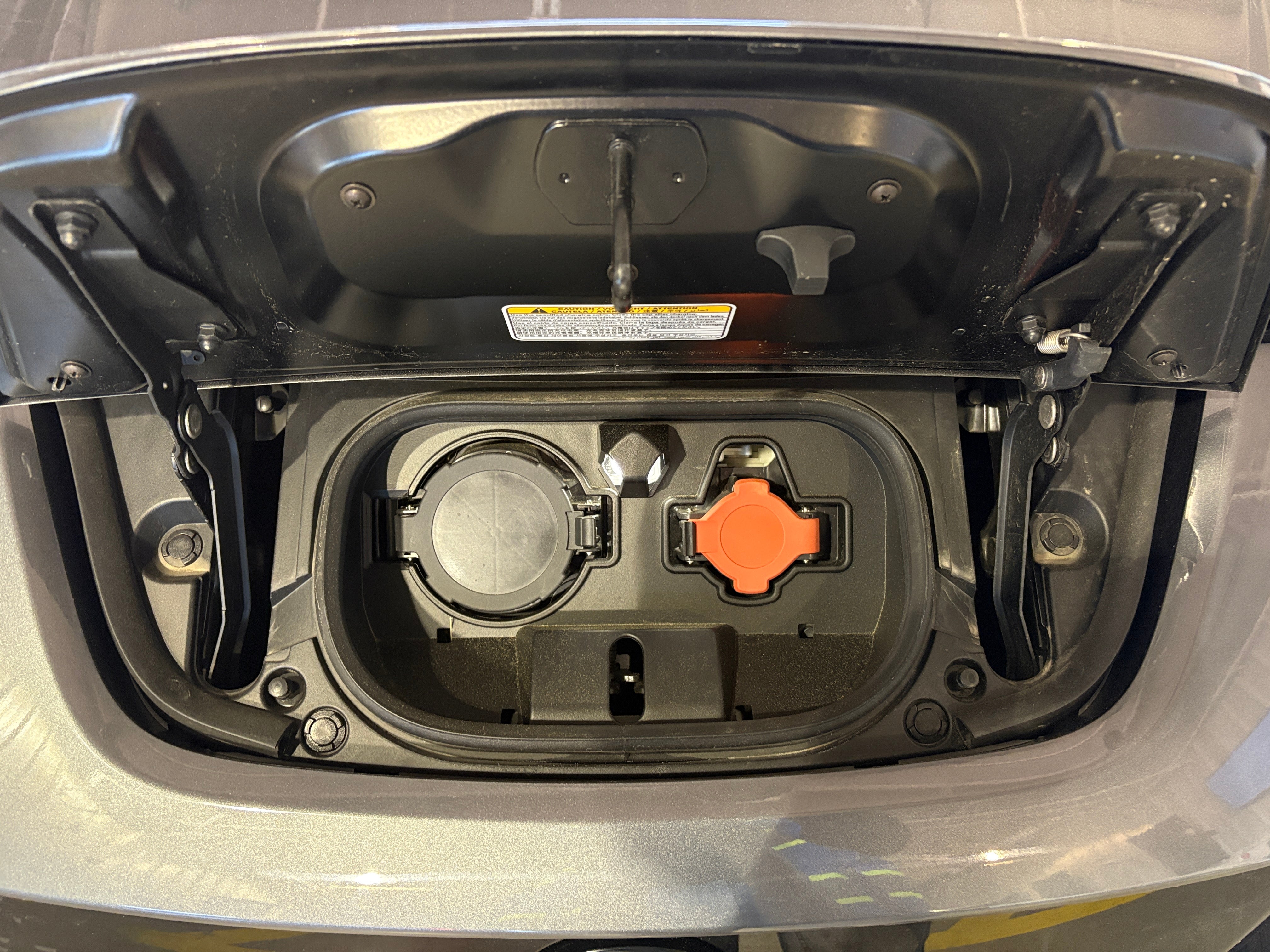 Used 2025 Nissan Leaf S with VIN 1N4AZ1BVXSC561726 for sale in Oak Creek, WI