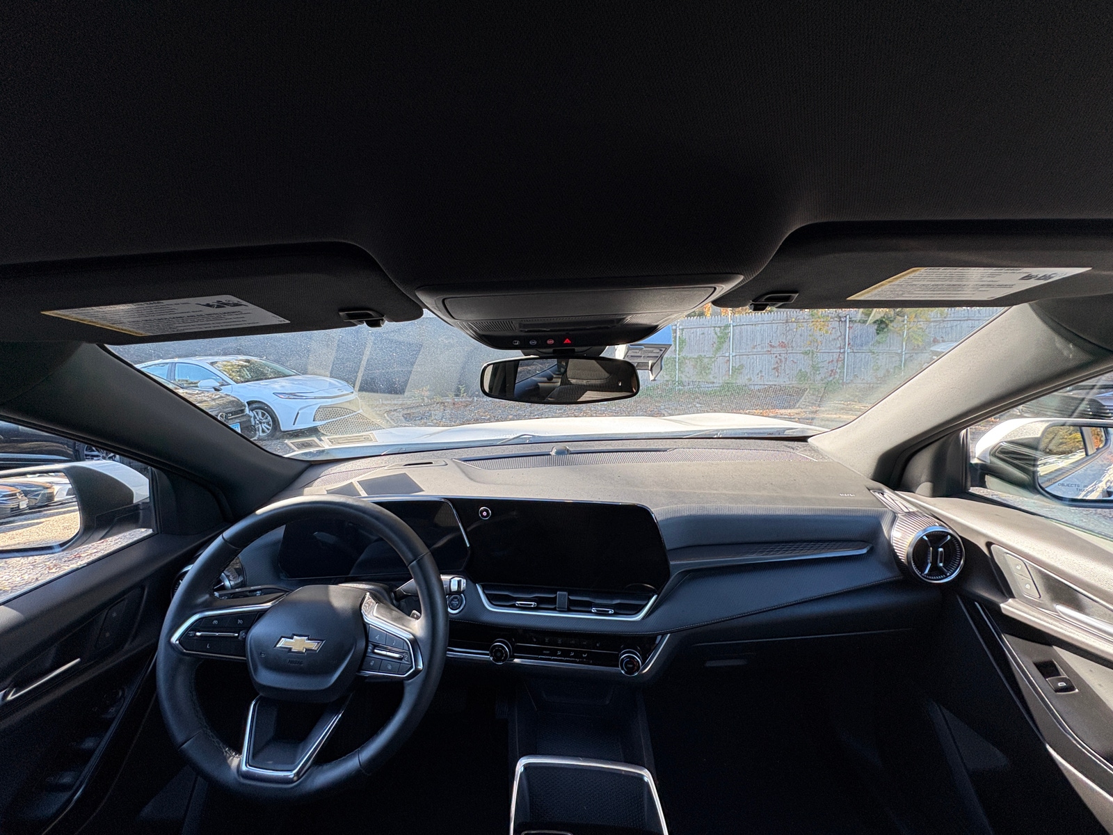 Thumbnail: 2025 Chevrolet Equinox - 3