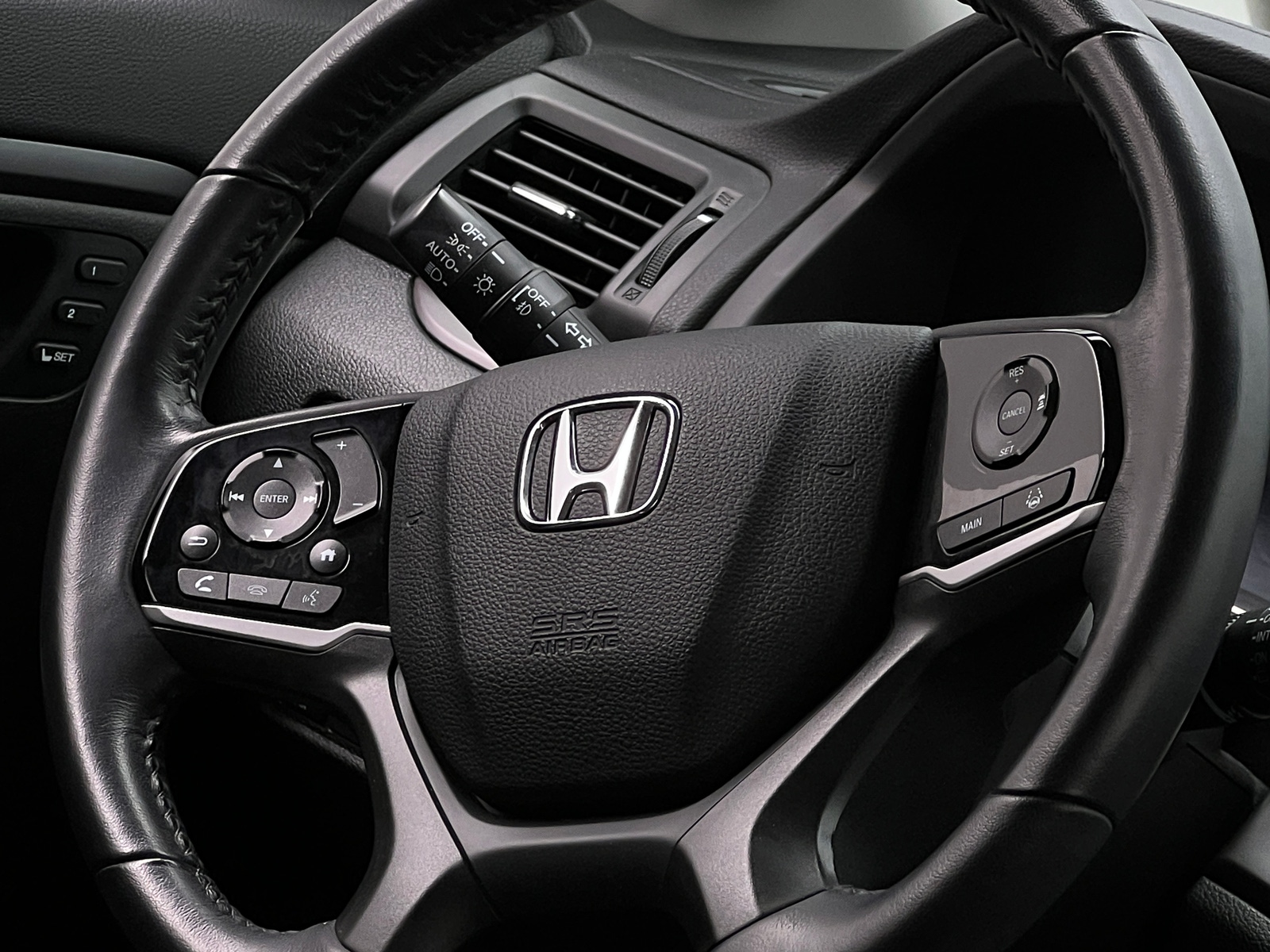 Thumbnail: 2022 Honda Pilot - 4