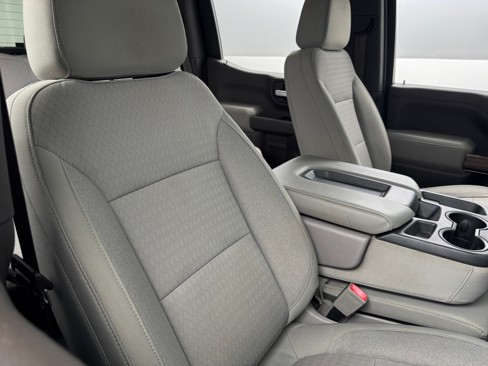 Thumbnail: 2019 Chevrolet Silverado 1500 - 2