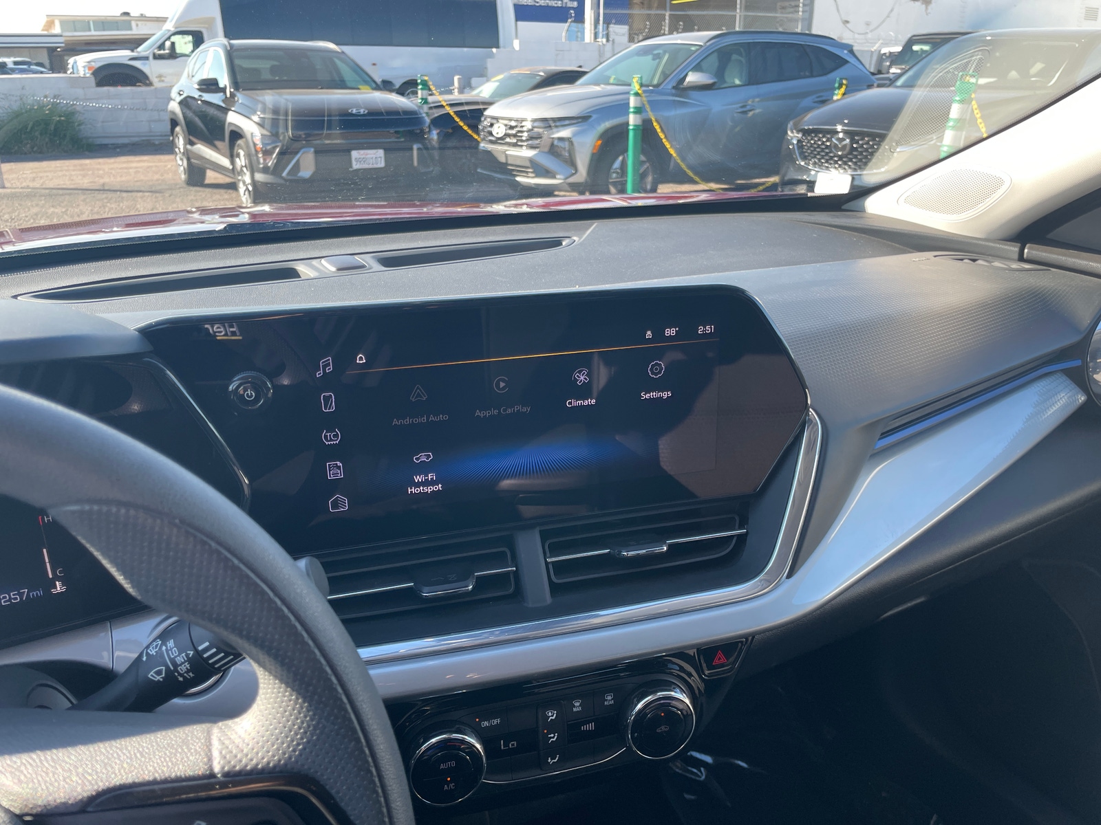 Thumbnail: 2025 Chevrolet Trax - 4