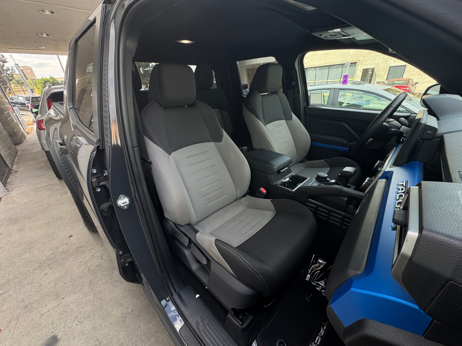 Thumbnail: 2025 Toyota Tacoma - 2