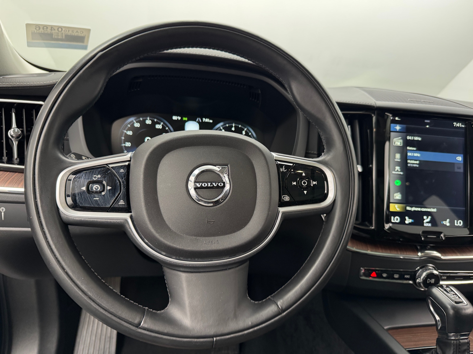 Thumbnail: 2019 Volvo XC60 - 4
