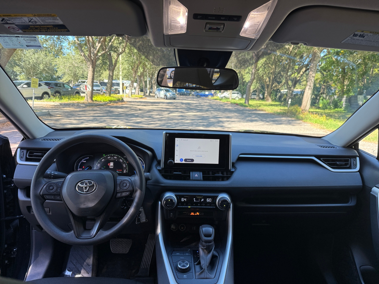 Thumbnail: 2025 Toyota RAV4 - 3