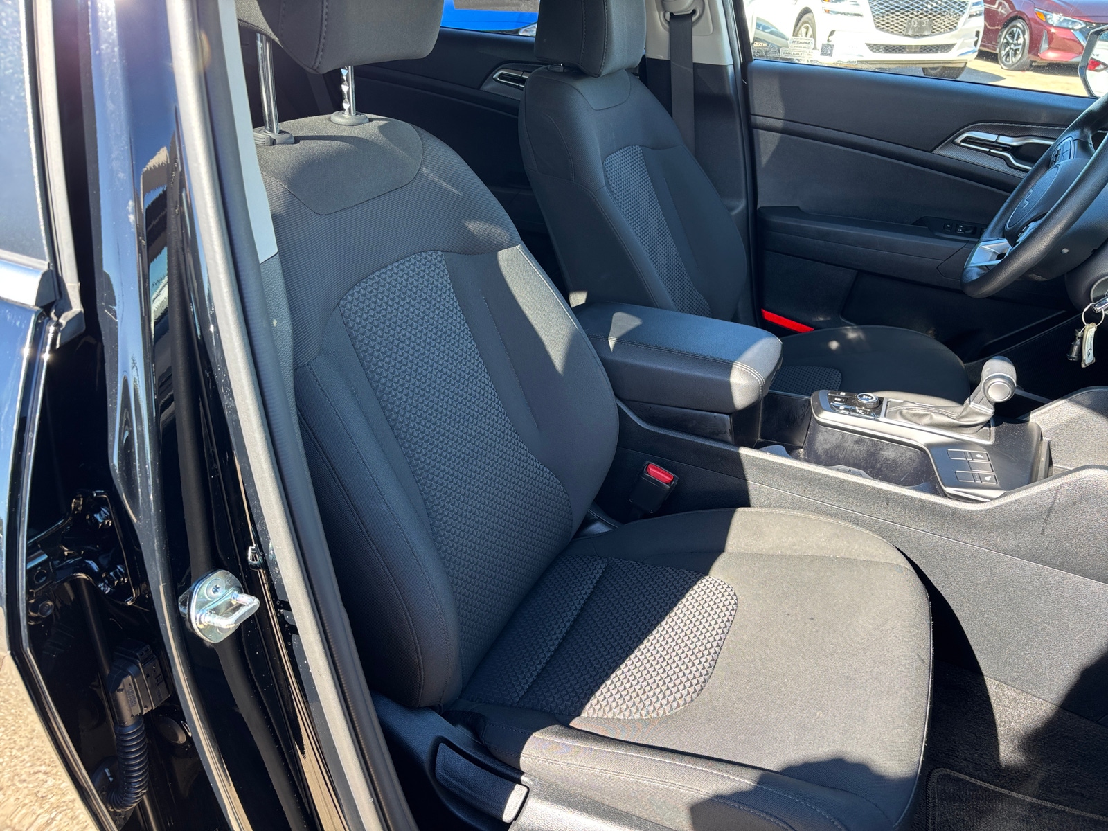 Thumbnail: 2025 Kia Sportage - 2