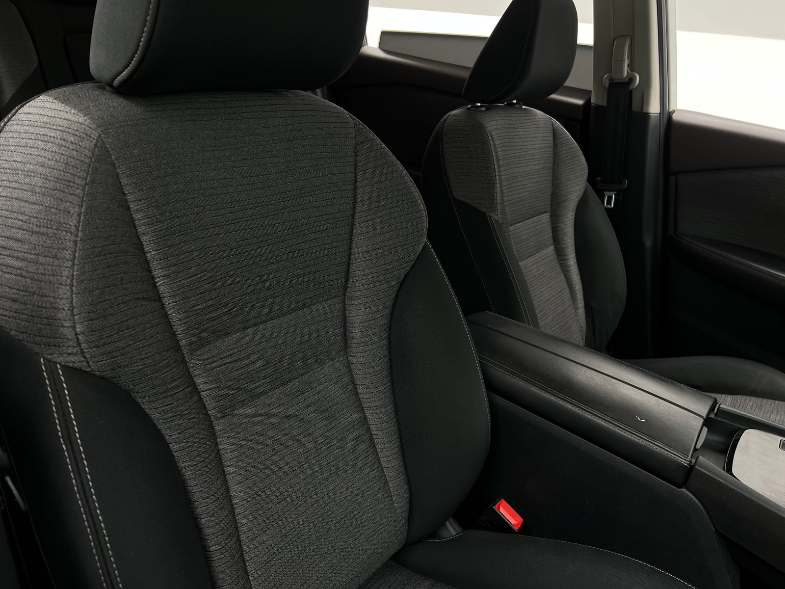 Thumbnail: 2021 Nissan Rogue - 2