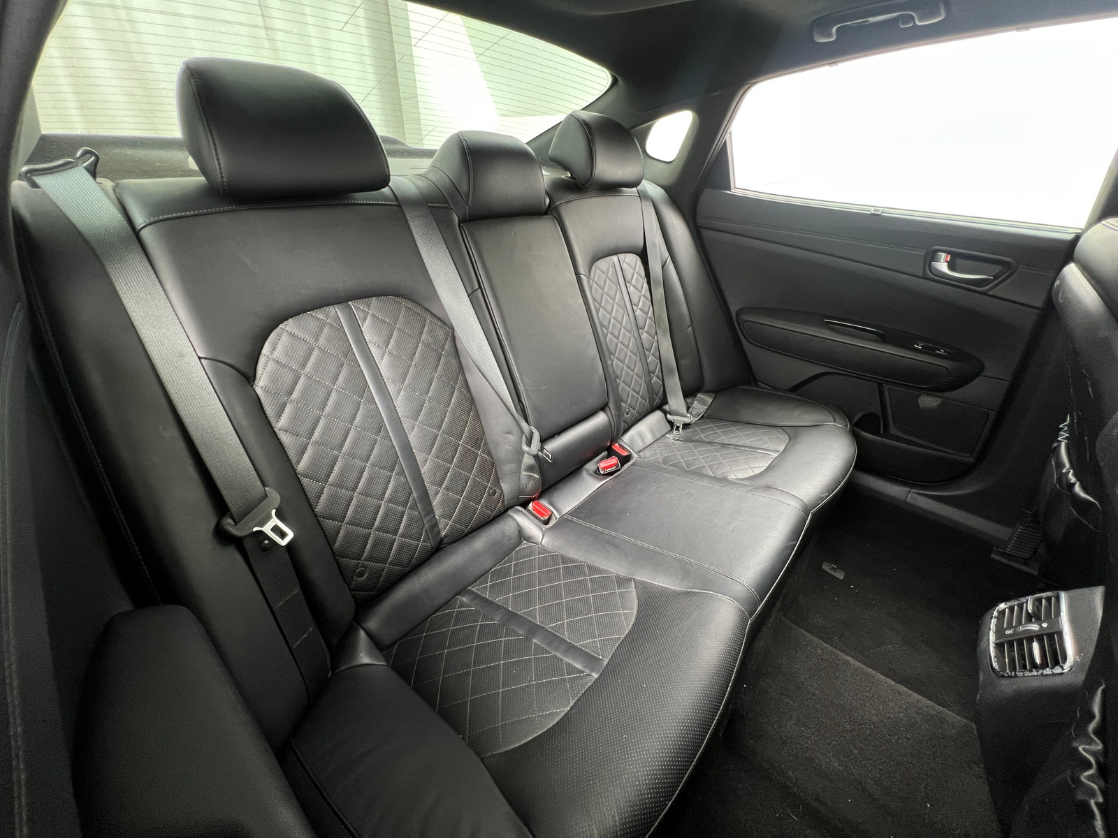 Thumbnail: 2019 Kia Optima - 6