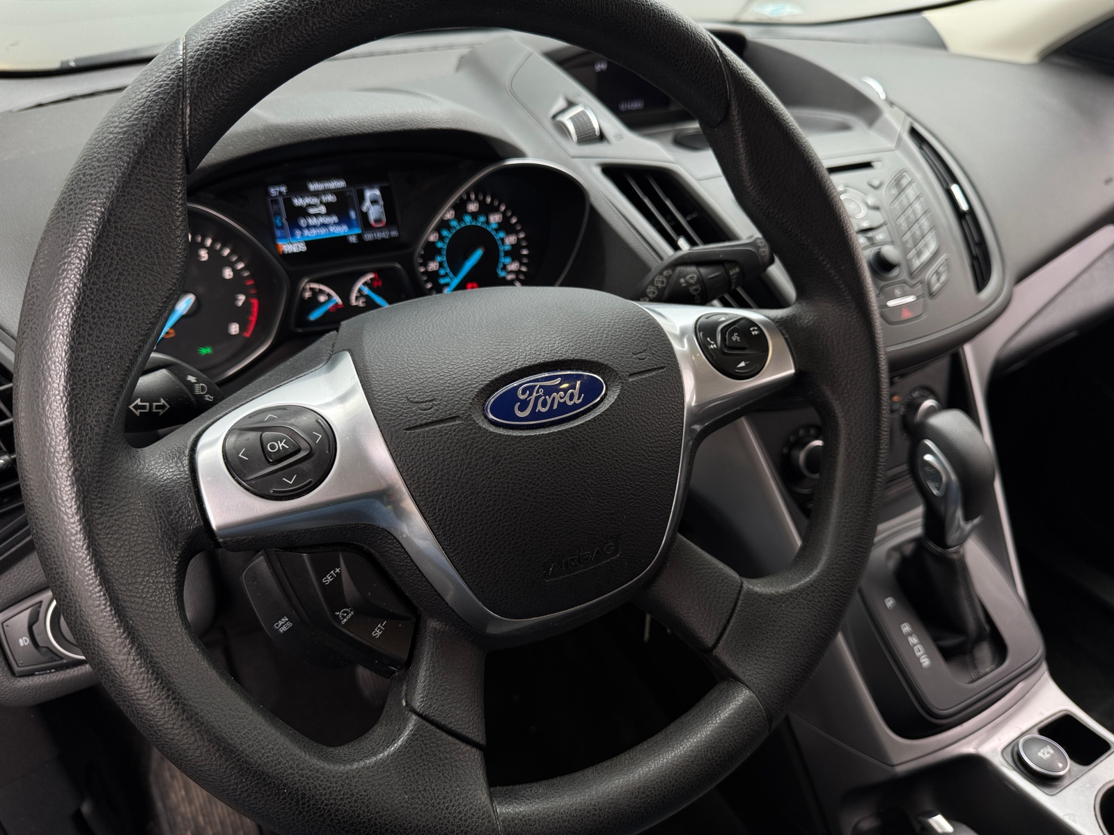 Thumbnail: 2016 Ford Escape - 5