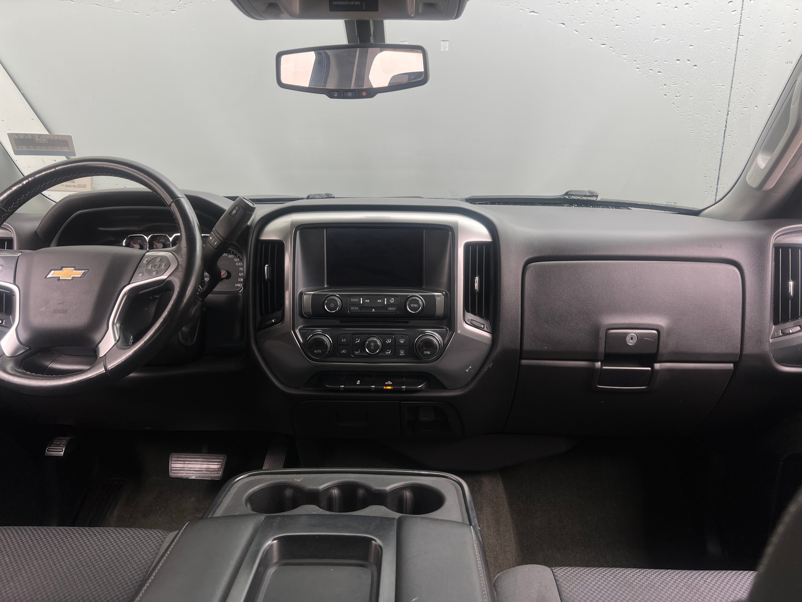 Thumbnail: 2017 Chevrolet Silverado 1500 - 3