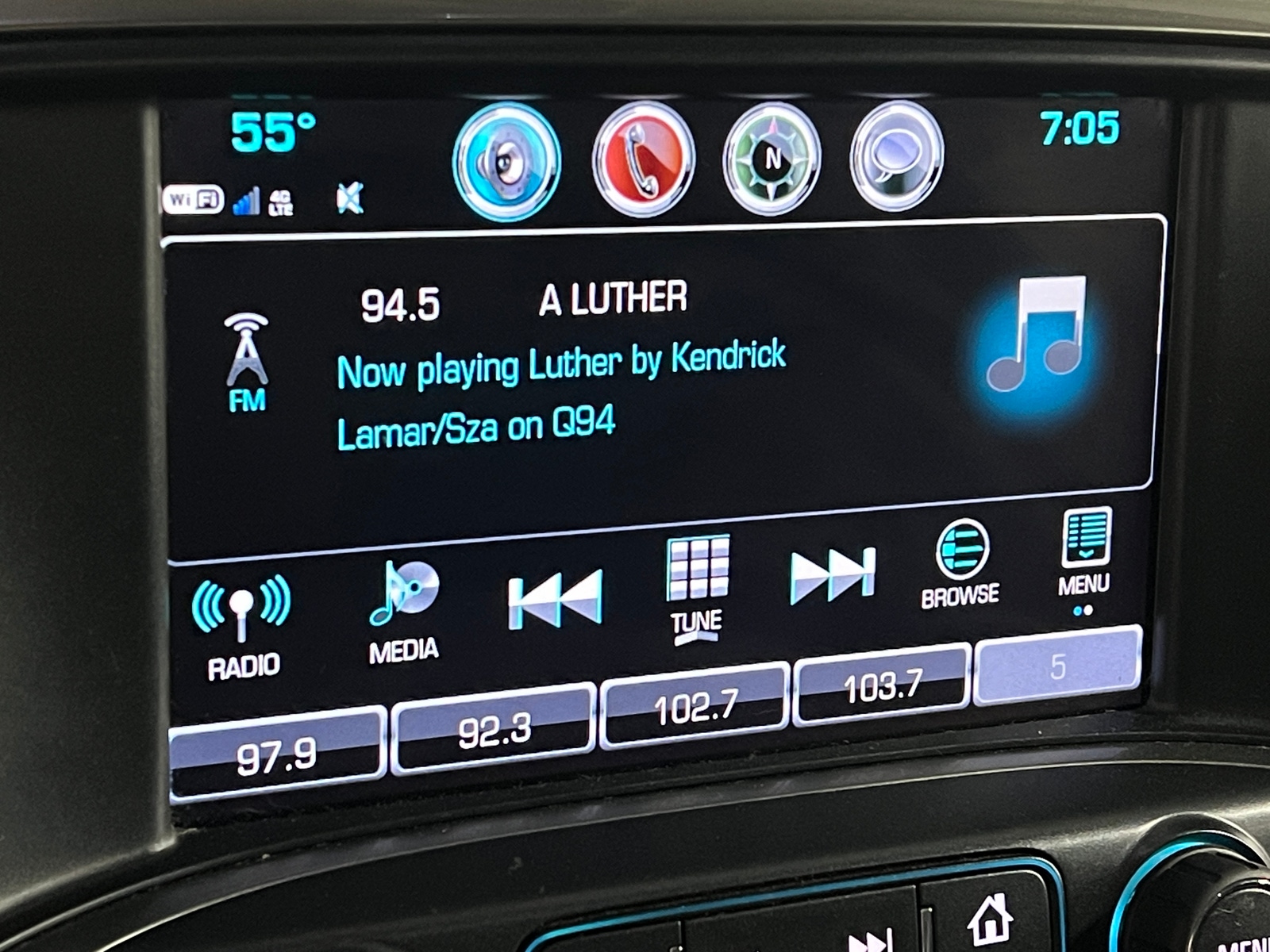 Thumbnail: 2017 Chevrolet Silverado 1500 - 4