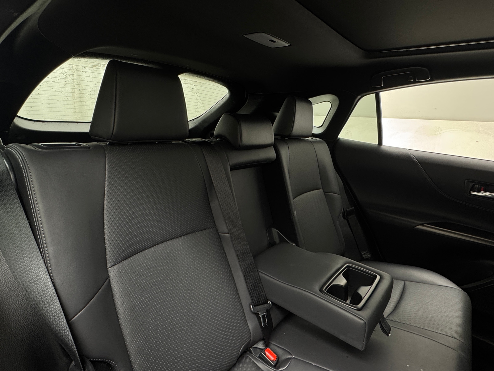 Thumbnail: 2023 Toyota Venza - 6