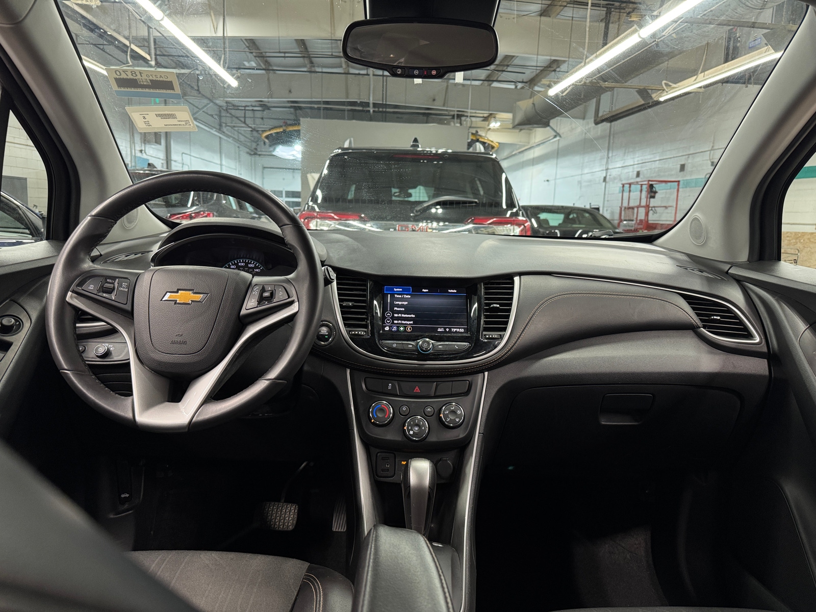 Thumbnail: 2021 Chevrolet Trax - 3