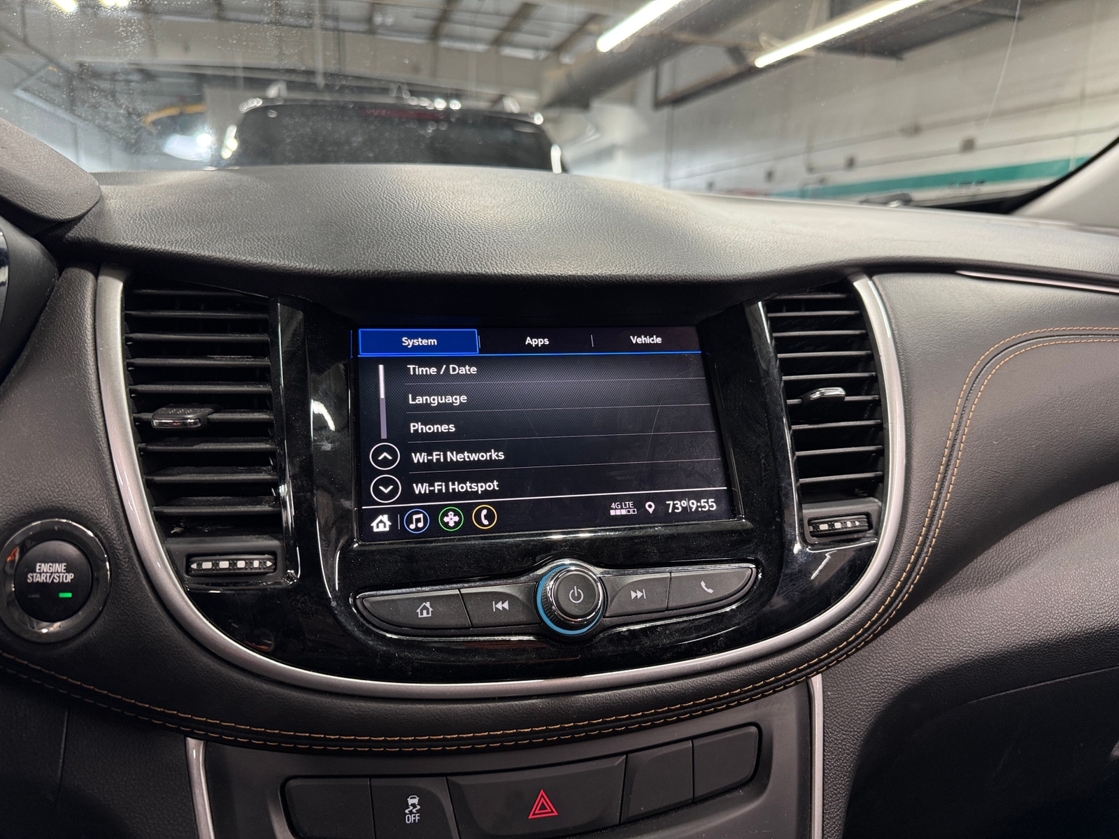 Thumbnail: 2021 Chevrolet Trax - 4