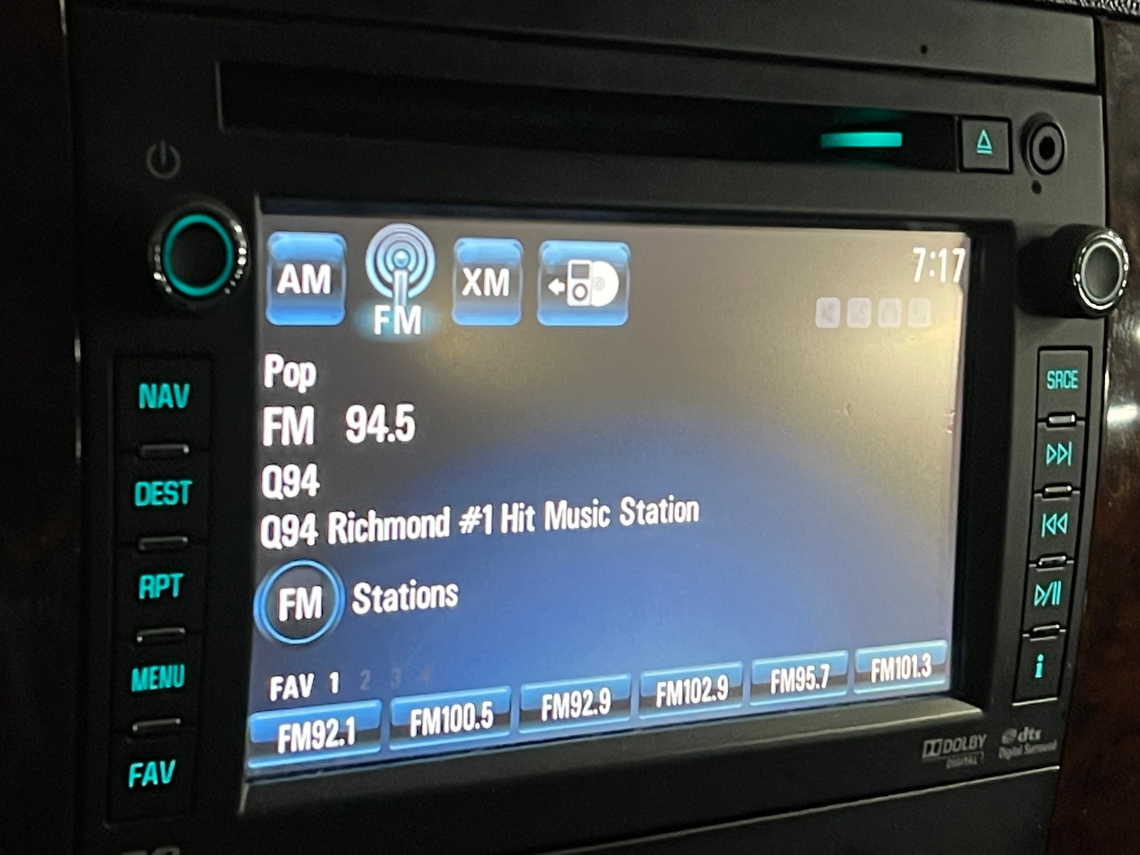 Thumbnail: 2013 Chevrolet Avalanche 1500 - 3