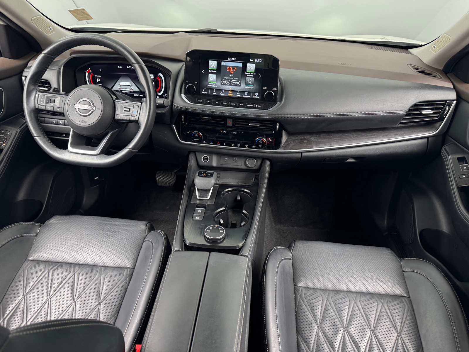 Thumbnail: 2022 Nissan Rogue - 3