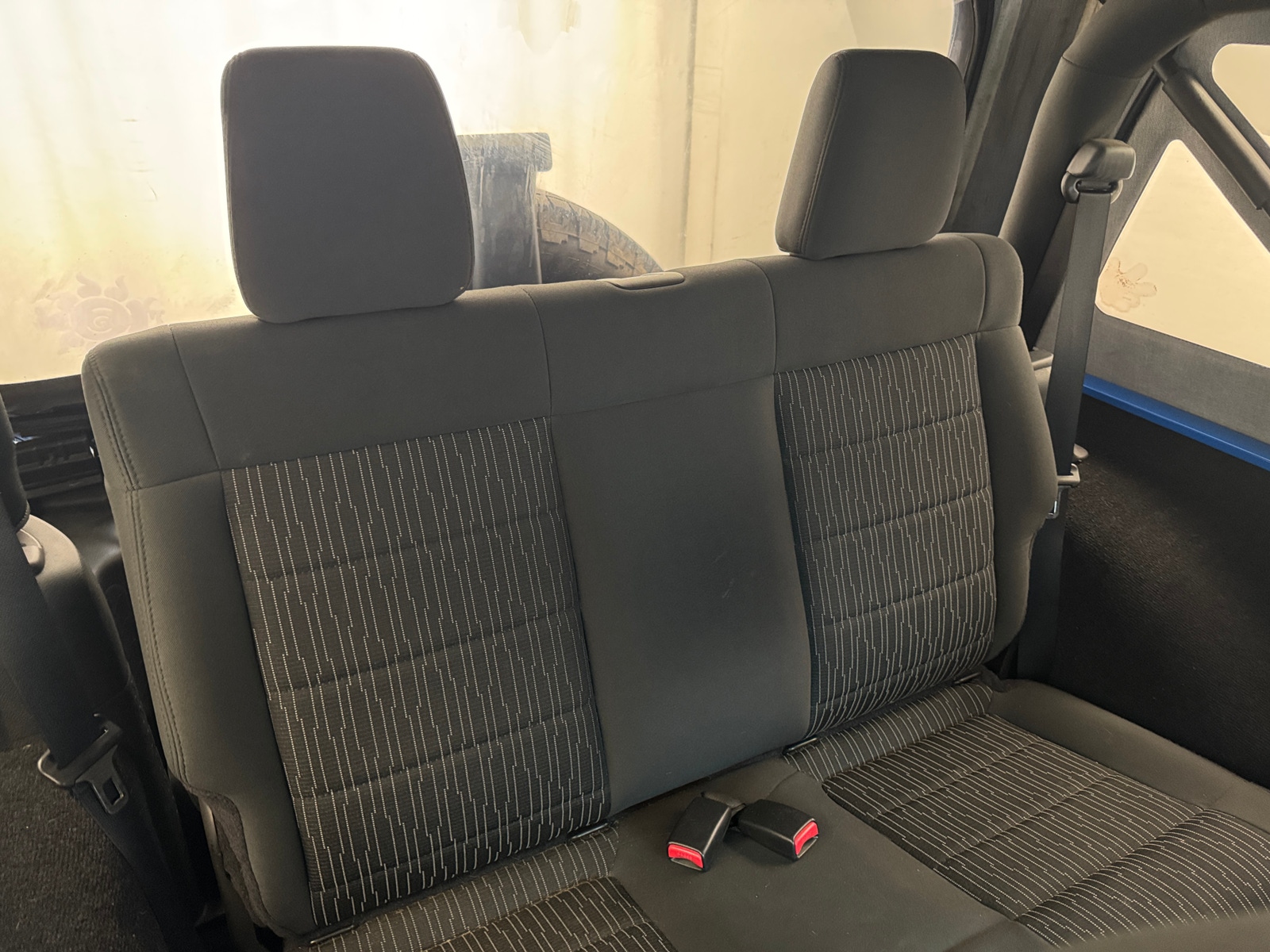 Thumbnail: 2012 Jeep Wrangler - 6