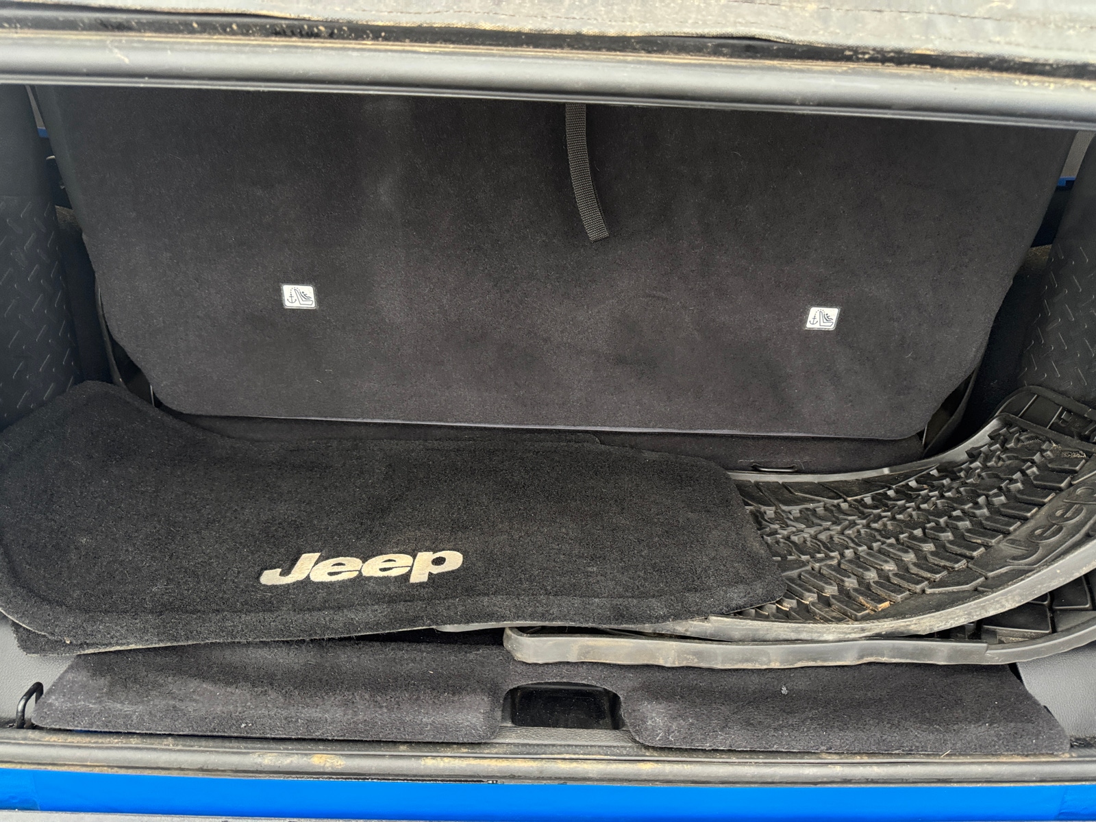 Thumbnail: 2012 Jeep Wrangler - 7