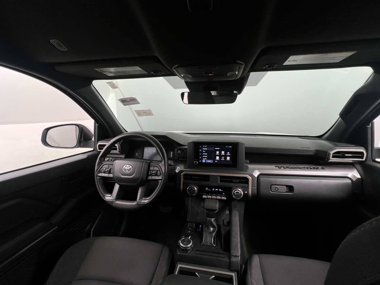 Thumbnail: 2024 Toyota Tacoma - 3