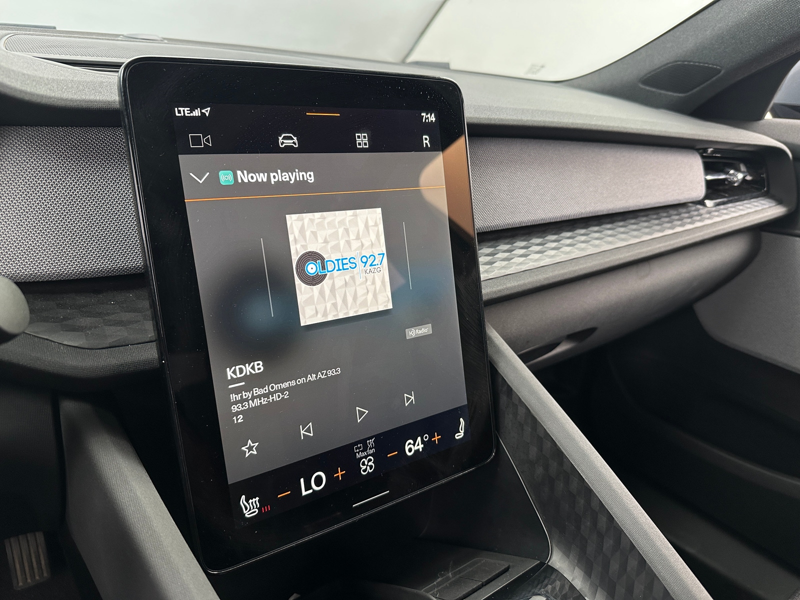 Thumbnail: 2022 Polestar 2 - 4