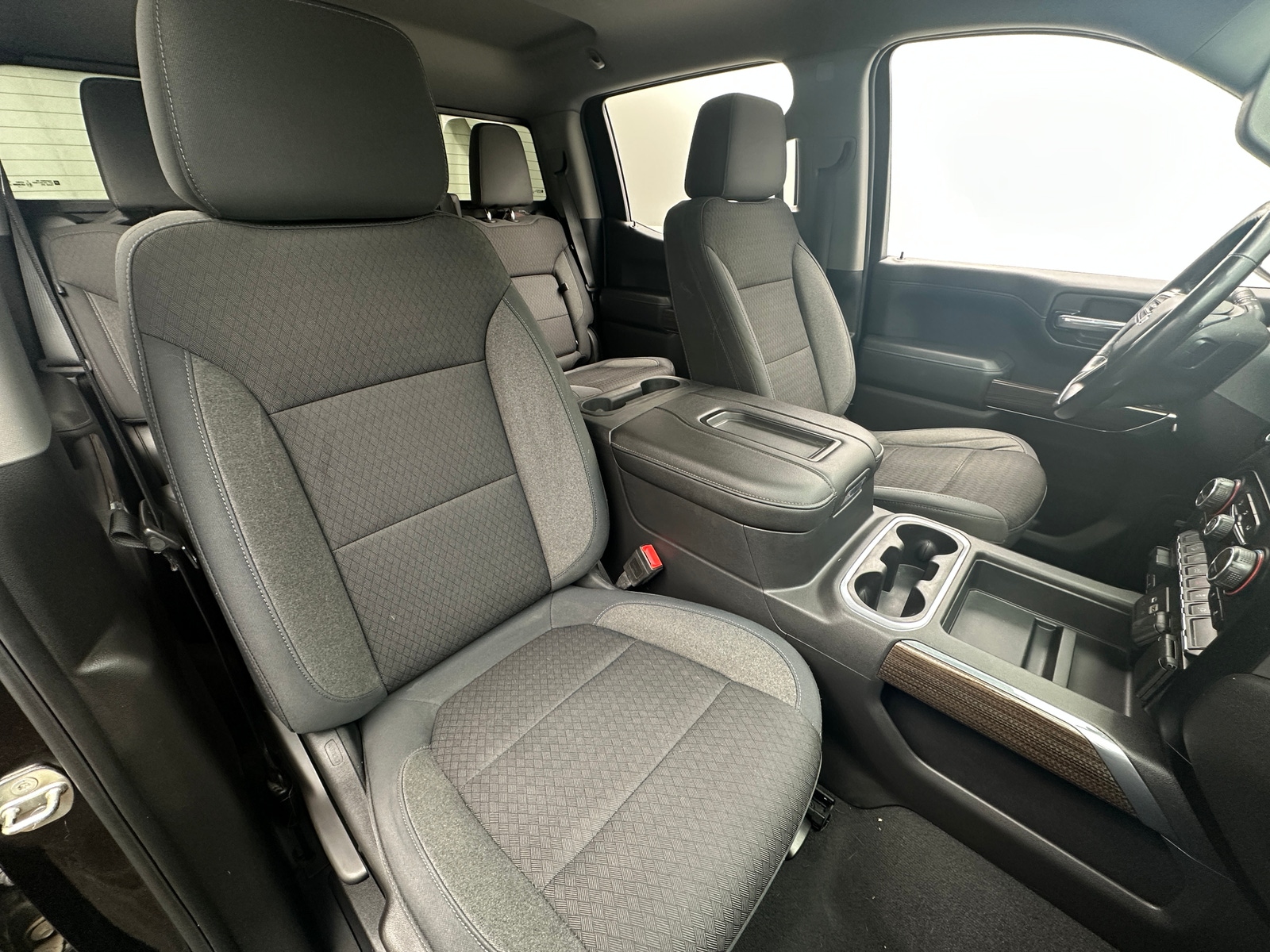 Thumbnail: 2019 Chevrolet Silverado 1500 - 2