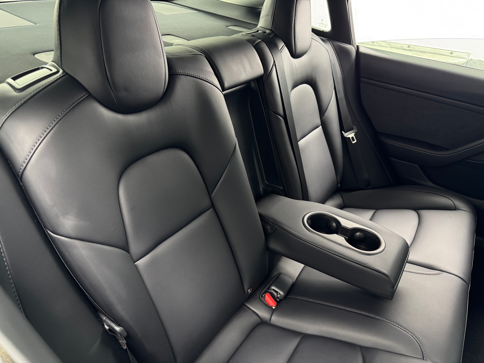 Thumbnail: 2022 Tesla Model 3 - 3