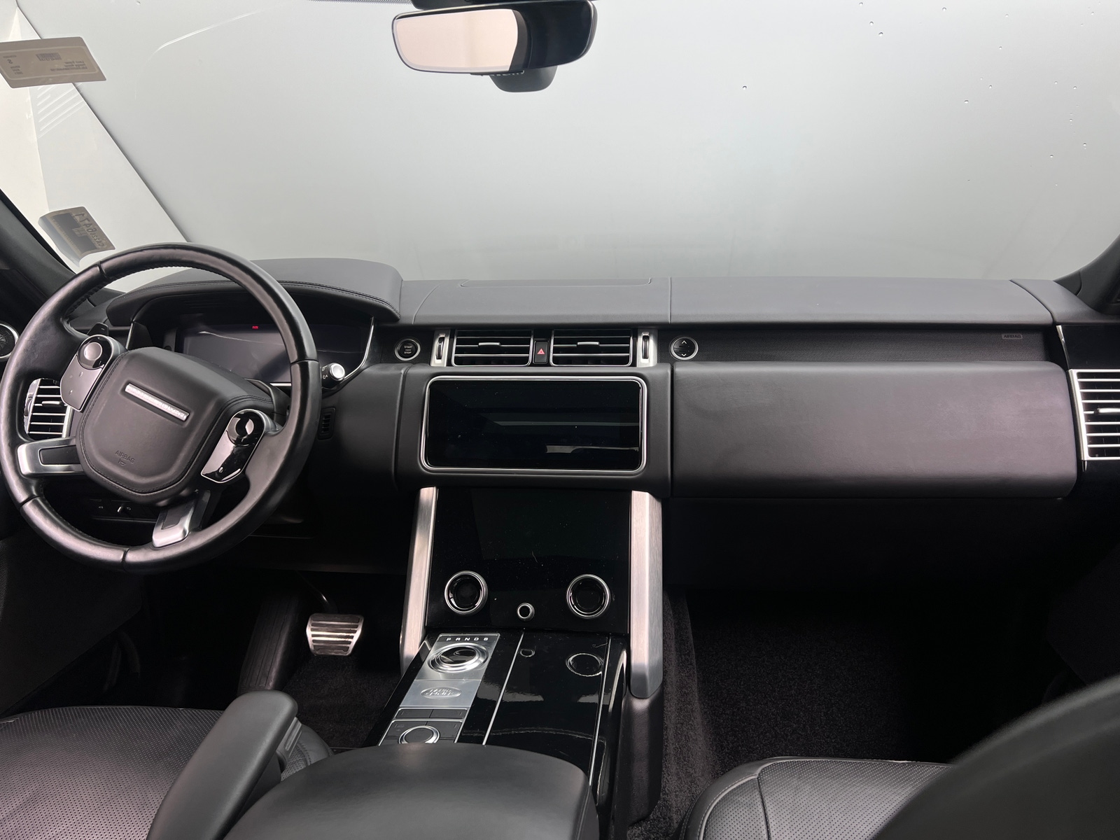 Thumbnail: 2021 Land Rover Range Rover - 2