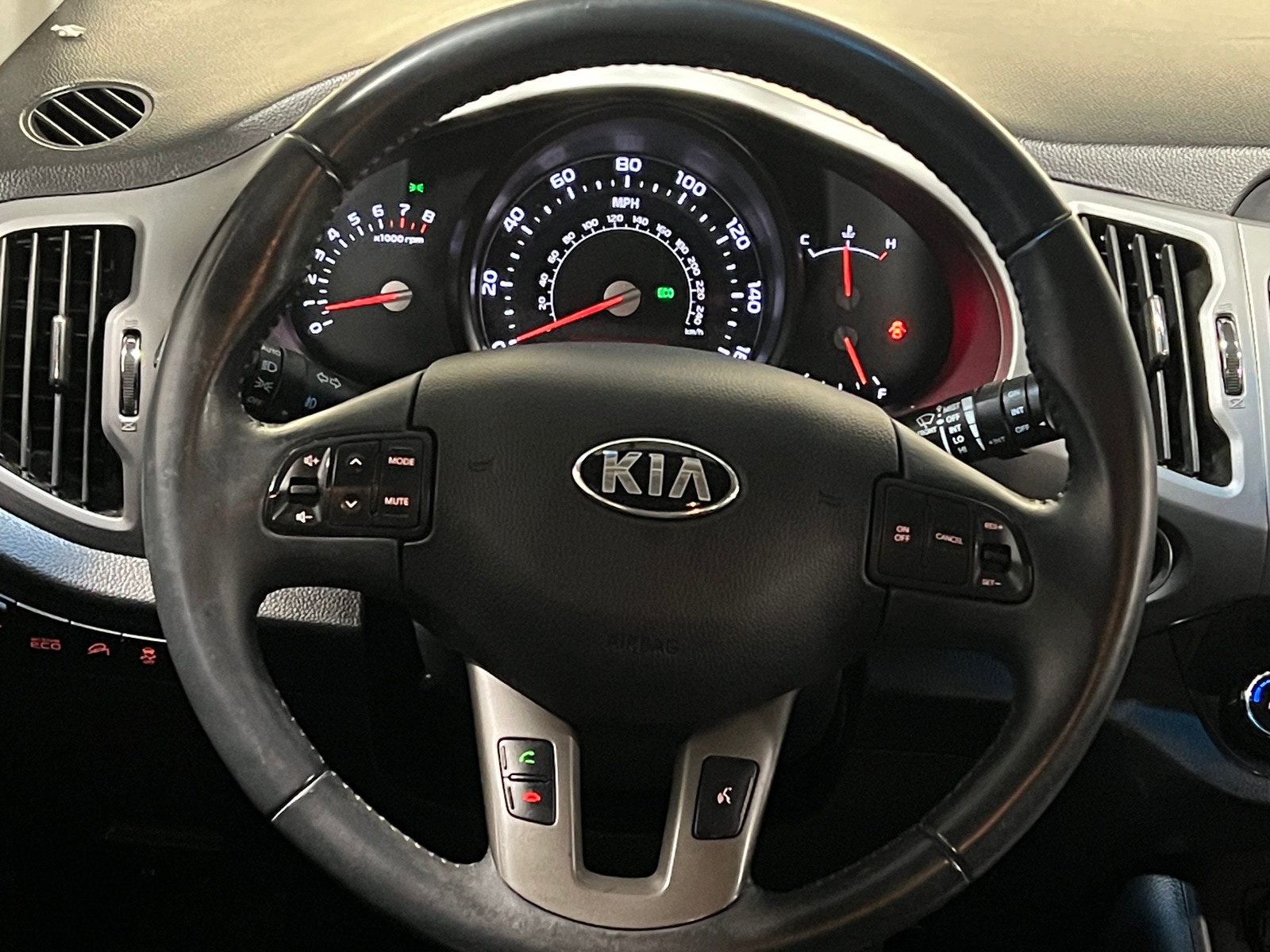 Thumbnail: 2016 Kia Sportage - 4