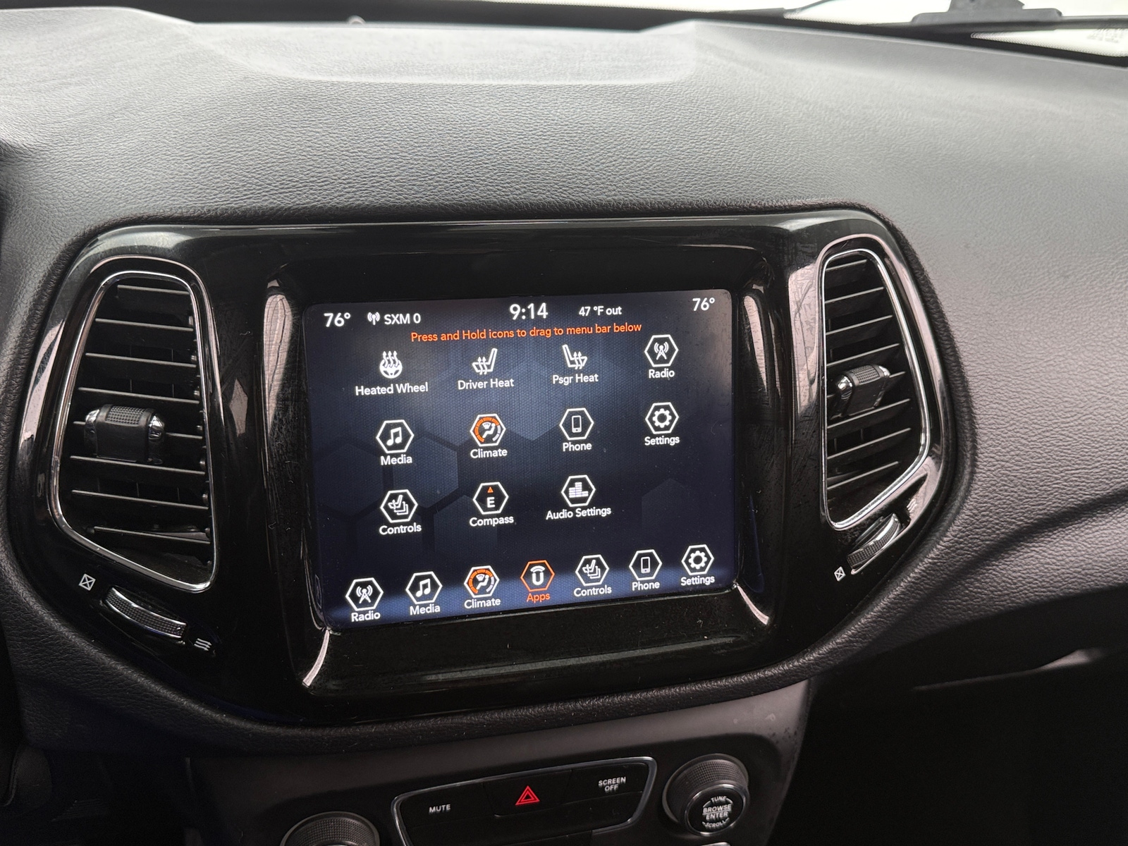 Thumbnail: 2020 Jeep Compass - 3