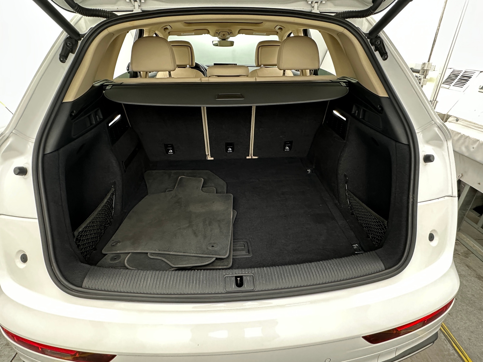 Thumbnail: 2021 Audi Q5 - 6