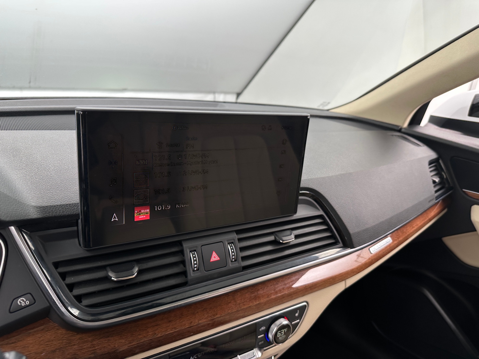 Thumbnail: 2021 Audi Q5 - 3