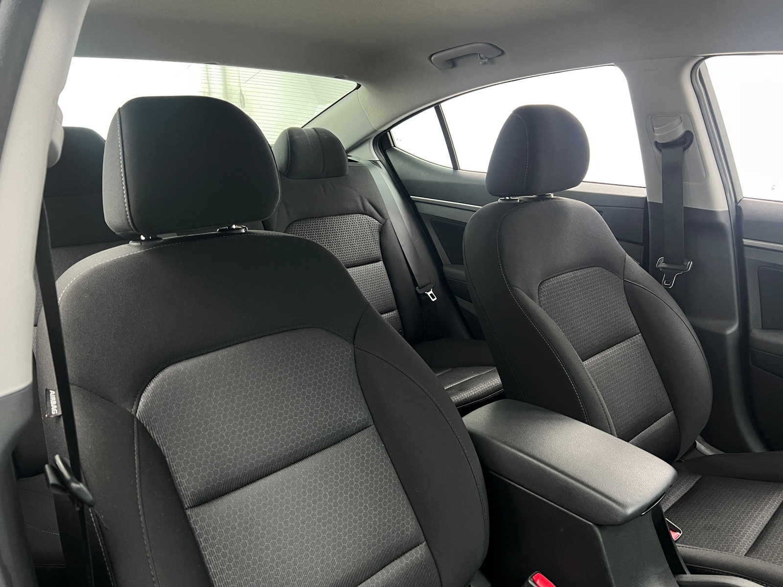 Thumbnail: 2018 Hyundai Elantra - 2