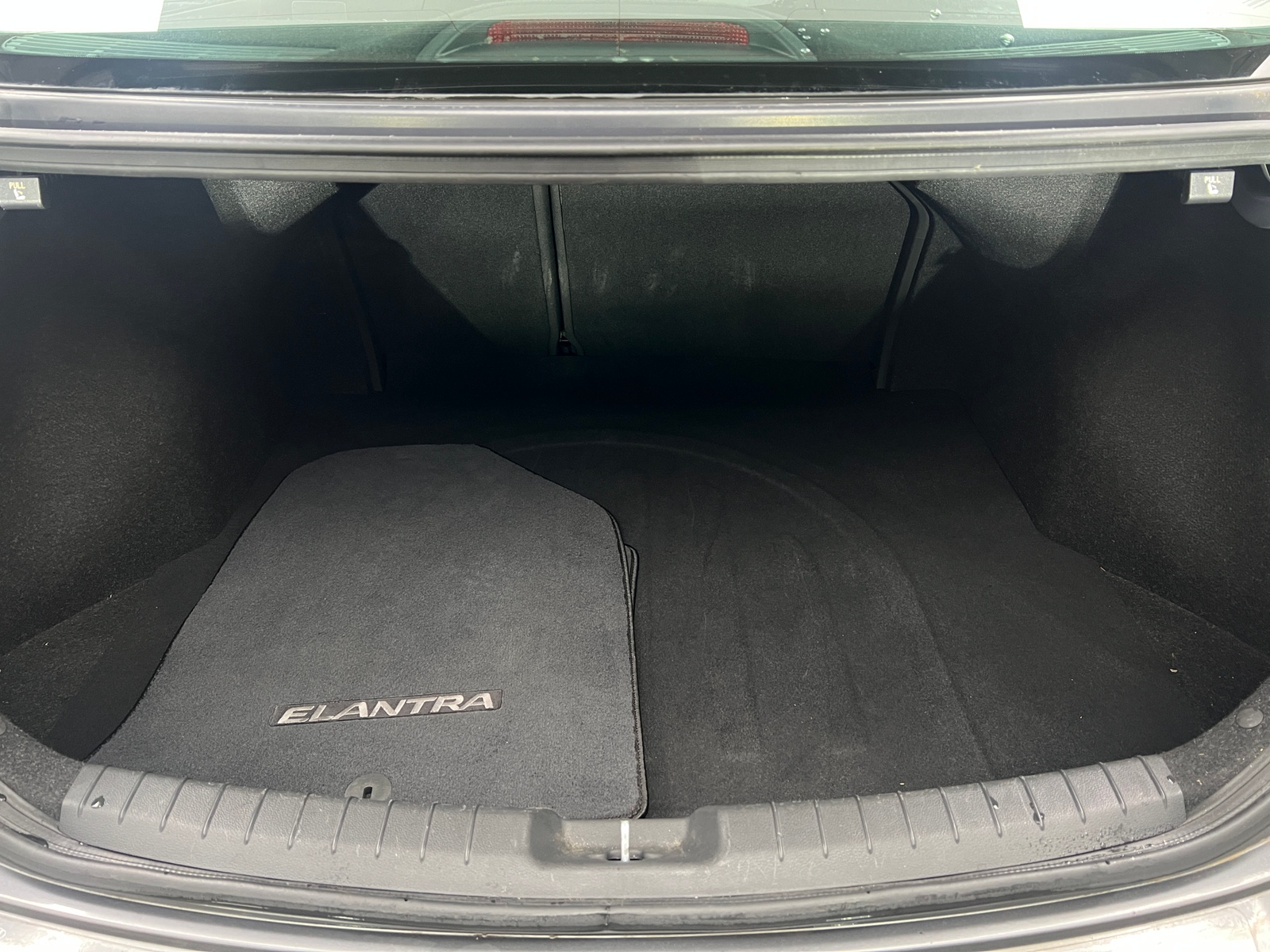 Thumbnail: 2018 Hyundai Elantra - 7