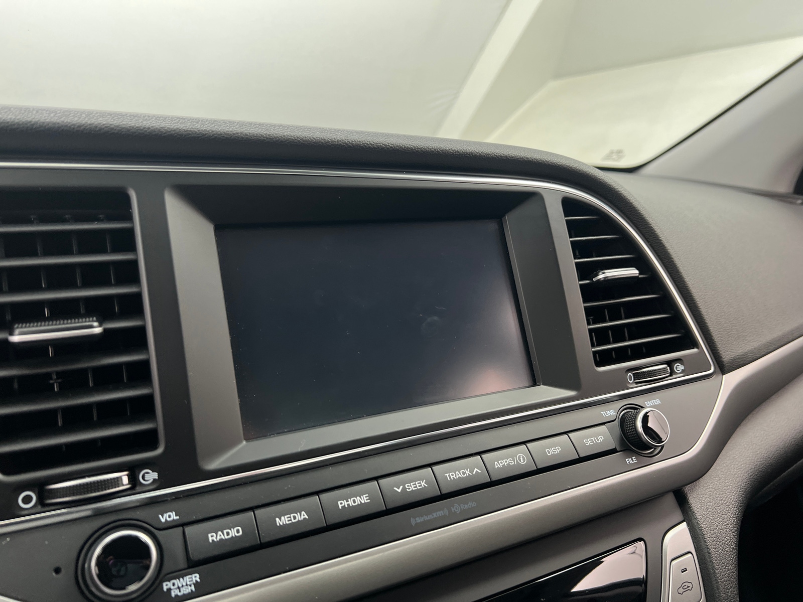 Thumbnail: 2018 Hyundai Elantra - 4