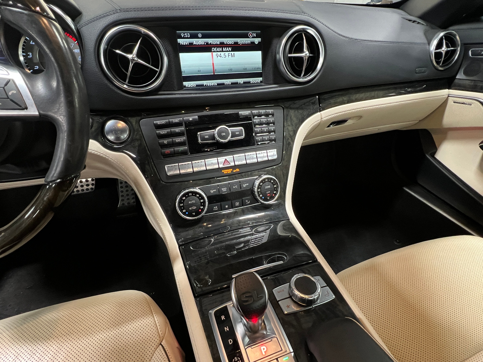 Thumbnail: 2014 Mercedes-Benz SL-Class - 3