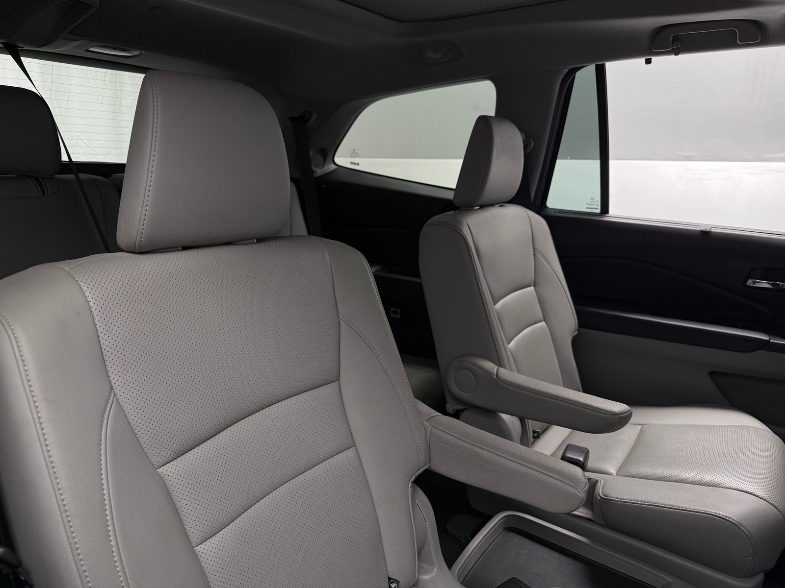 Thumbnail: 2019 Honda Pilot - 5