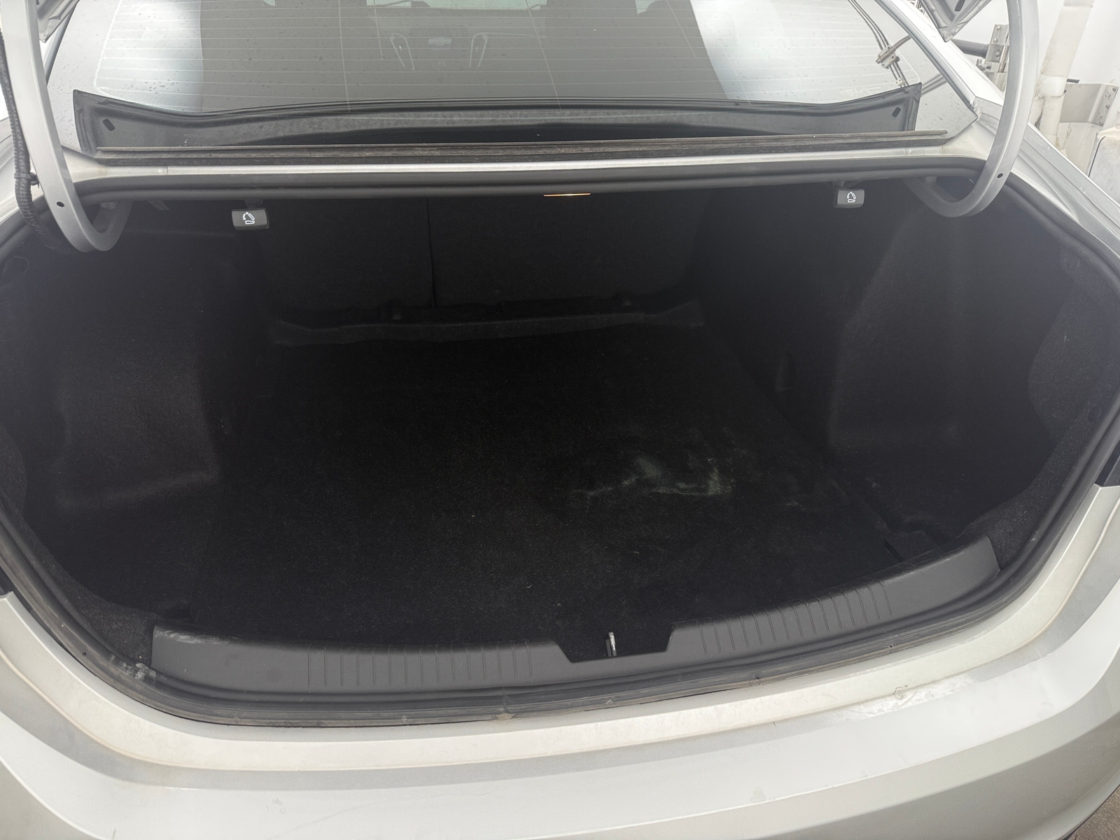 Thumbnail: 2022 Chevrolet Malibu - 7