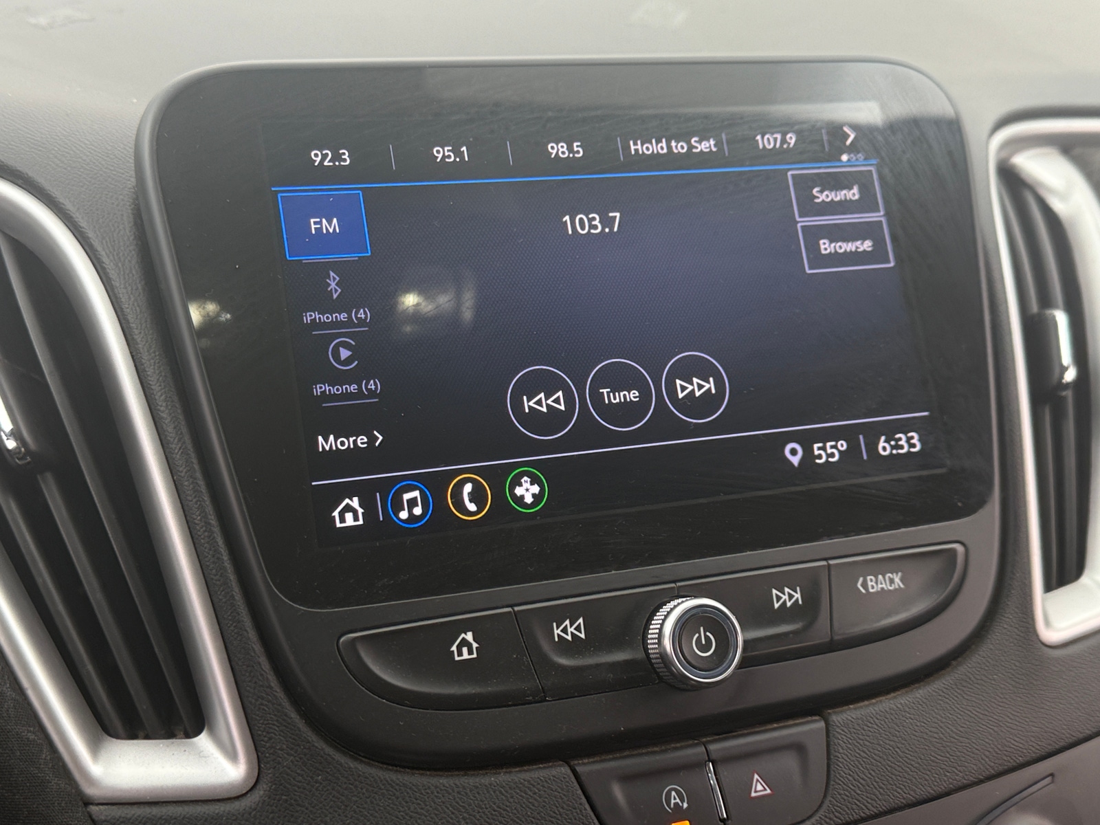 Thumbnail: 2022 Chevrolet Malibu - 4