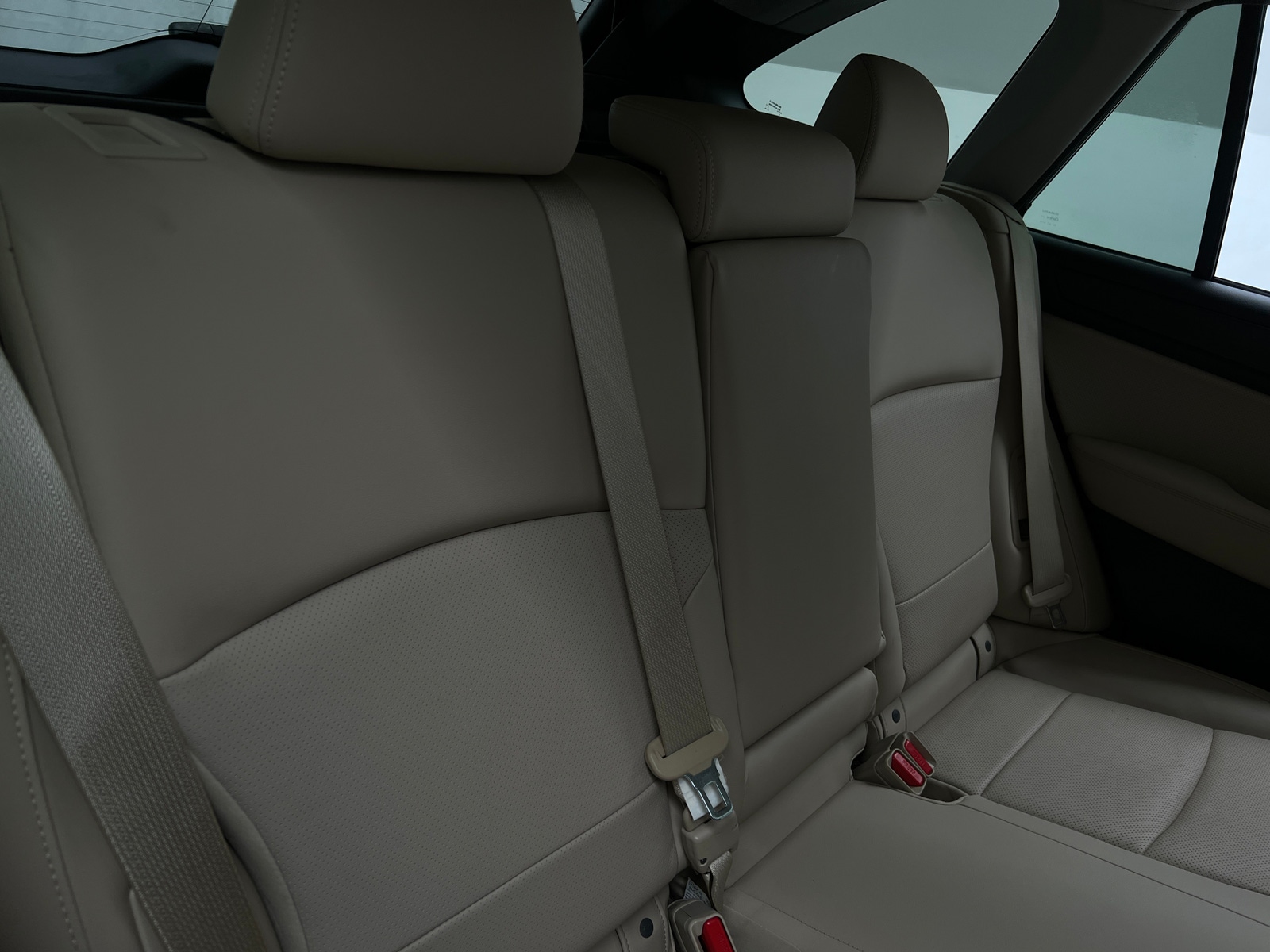 Thumbnail: 2015 Subaru Outback - 5