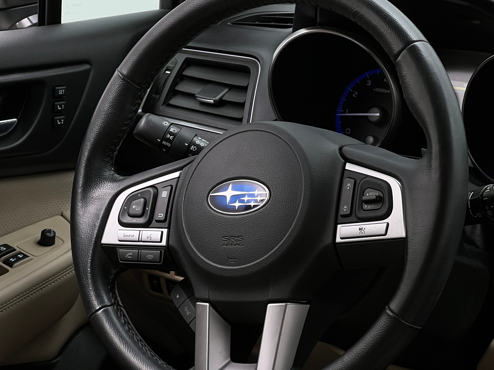 Thumbnail: 2015 Subaru Outback - 4