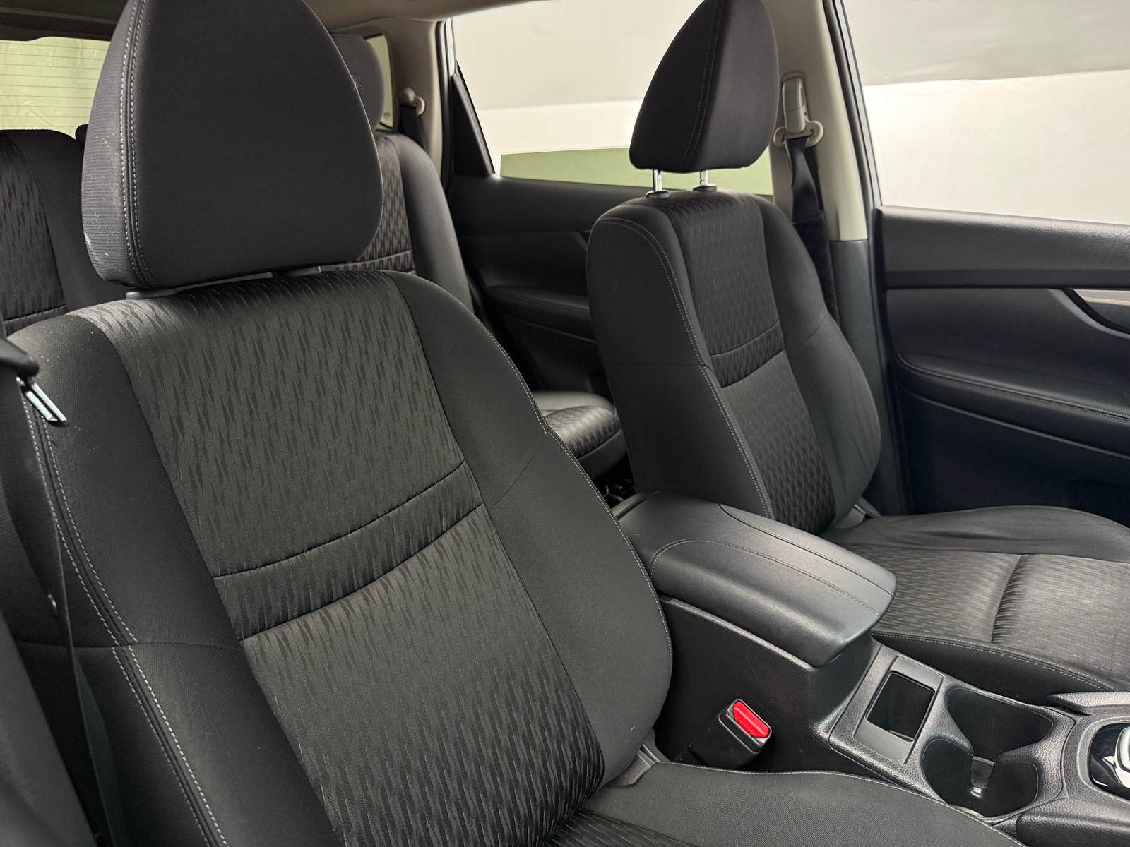 Thumbnail: 2020 Nissan Rogue - 2