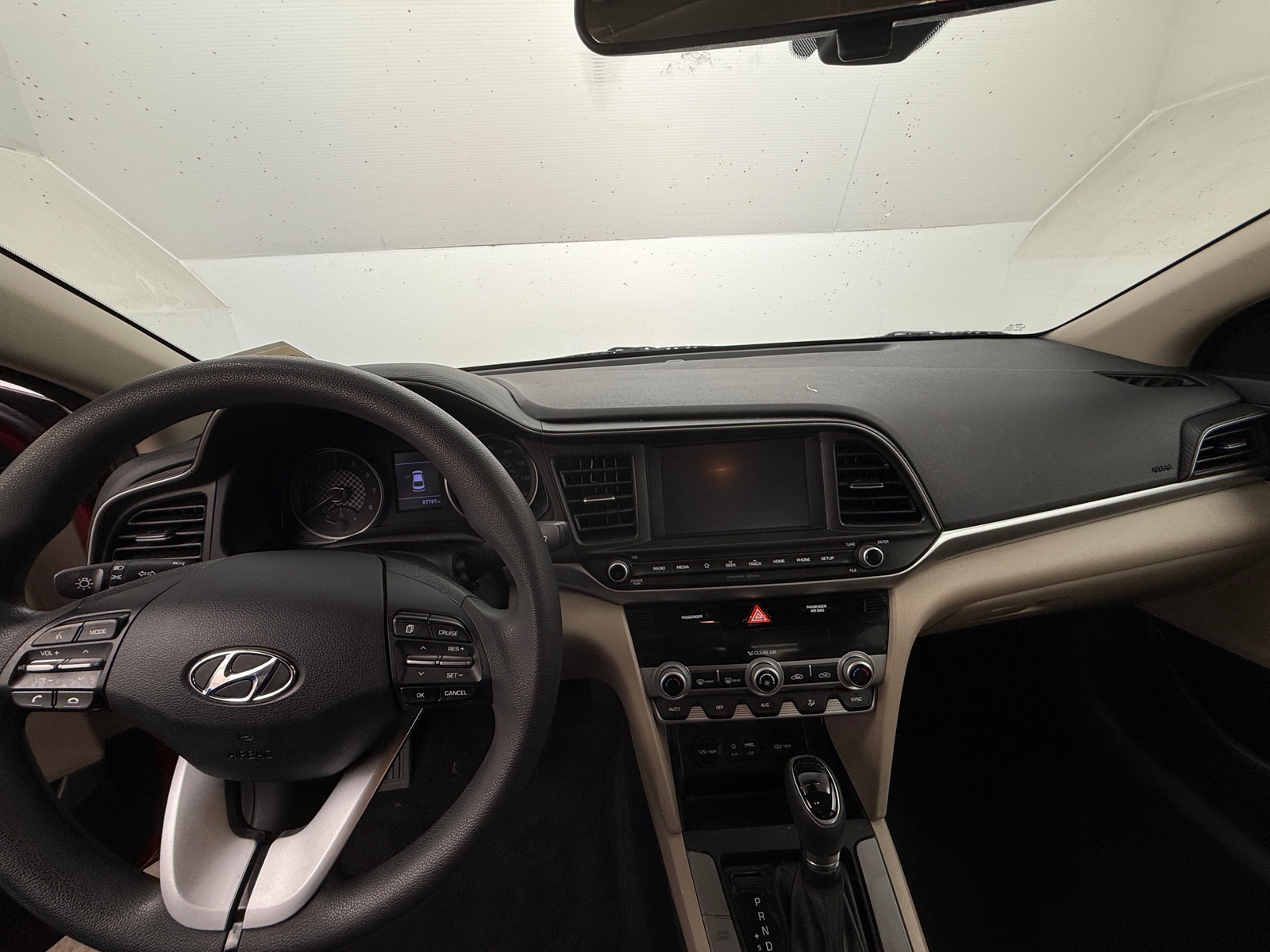 Thumbnail: 2020 Hyundai Elantra - 3