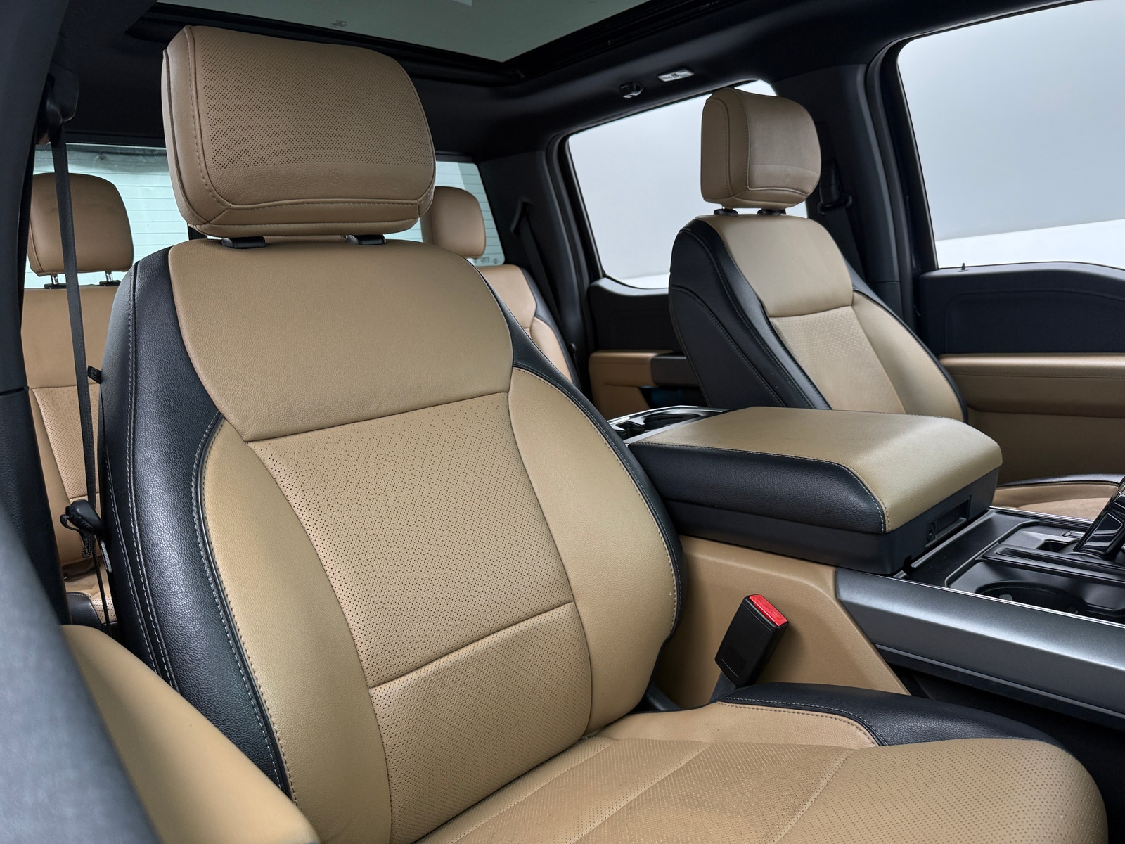 Thumbnail: 2022 Ford Econoline - 2