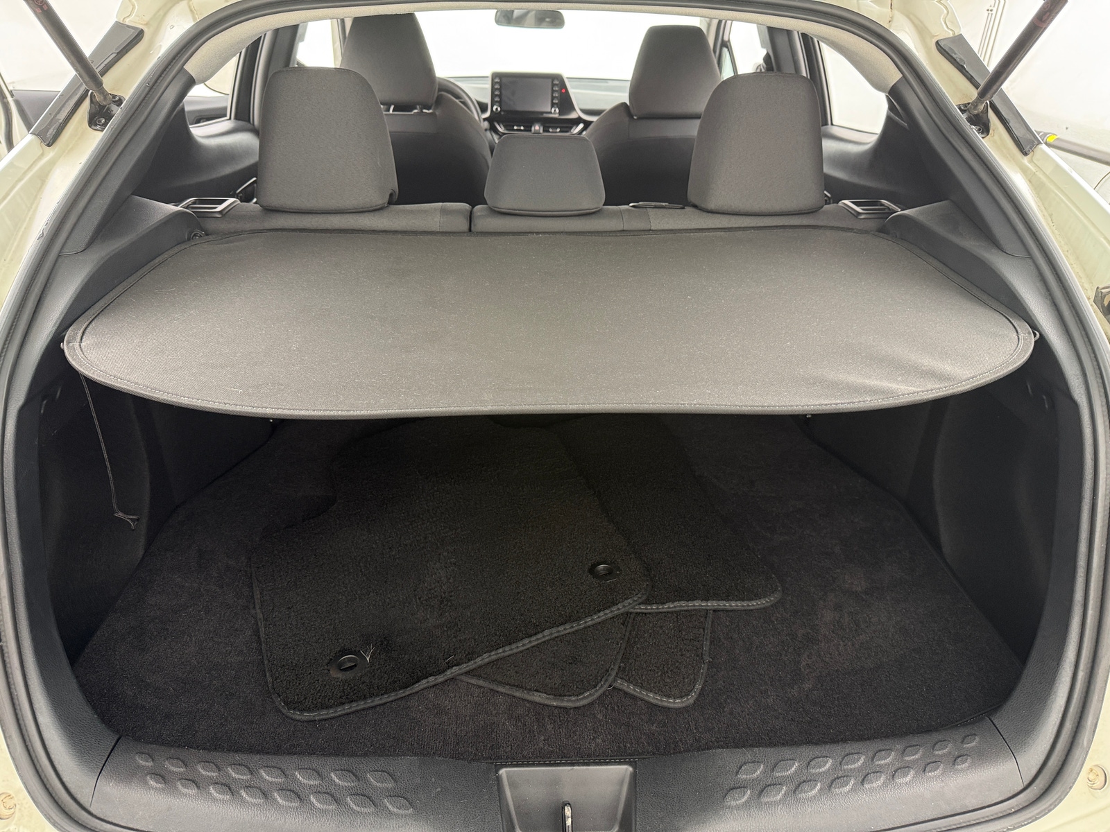 Thumbnail: 2020 Toyota C-HR - 7