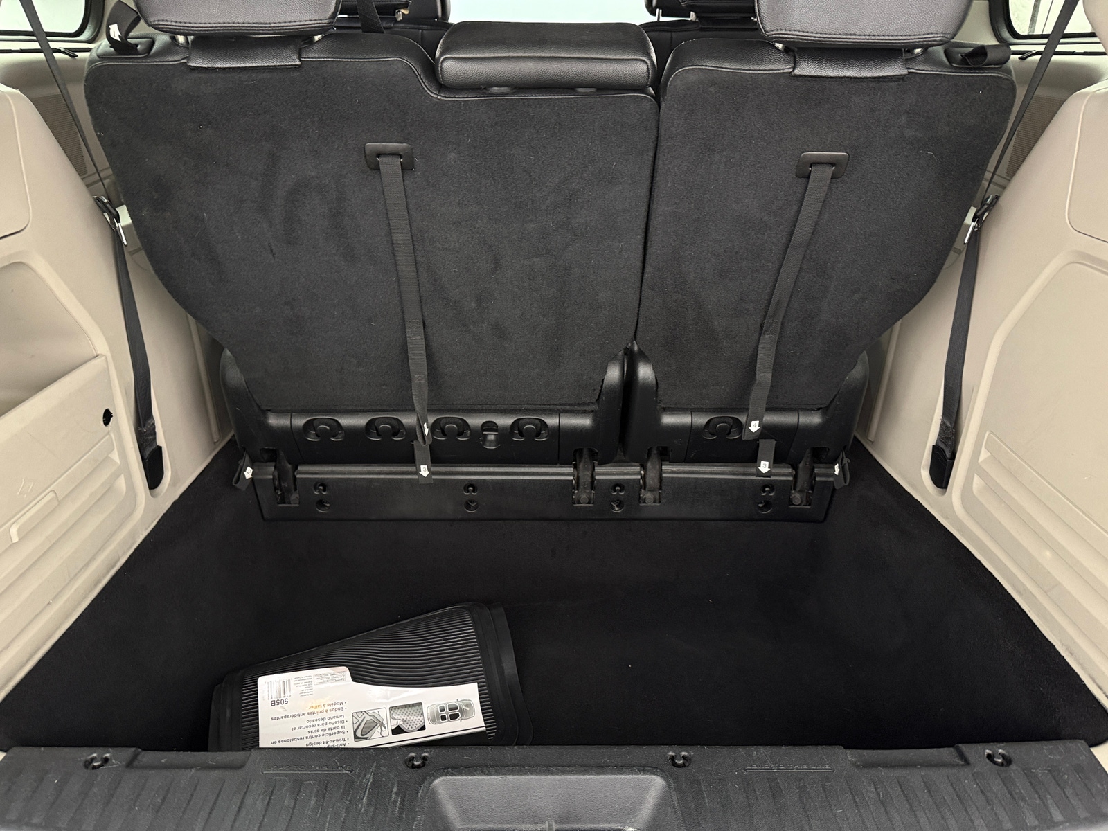 Thumbnail: 2016 Dodge Grand Caravan - 6