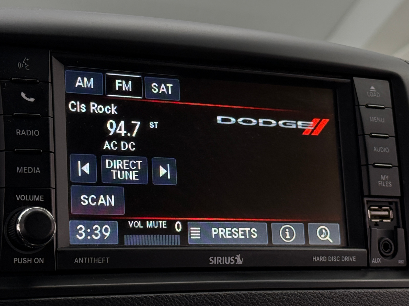 Thumbnail: 2016 Dodge Grand Caravan - 3