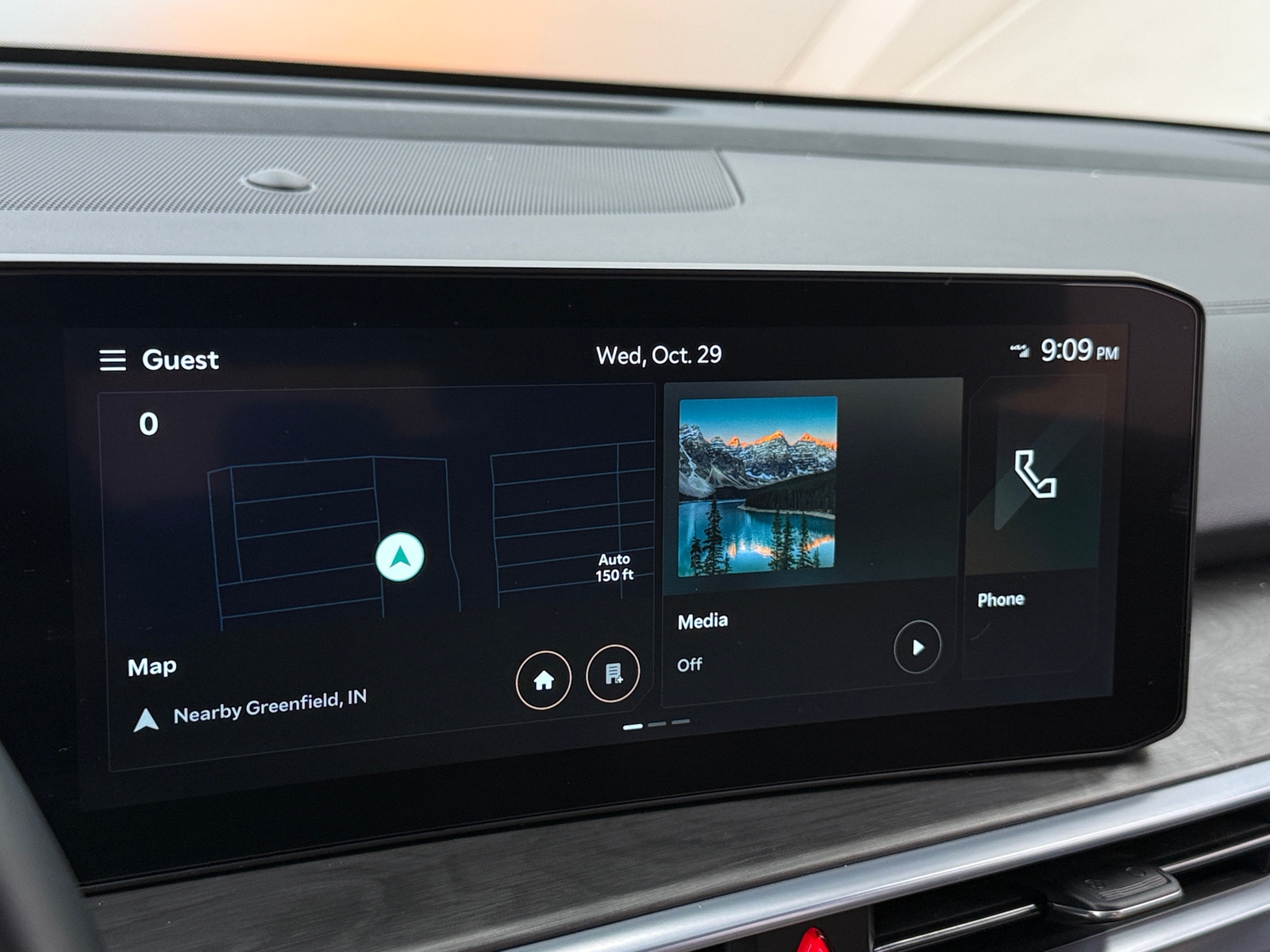 Thumbnail: 2024 Kia Sorento - 3