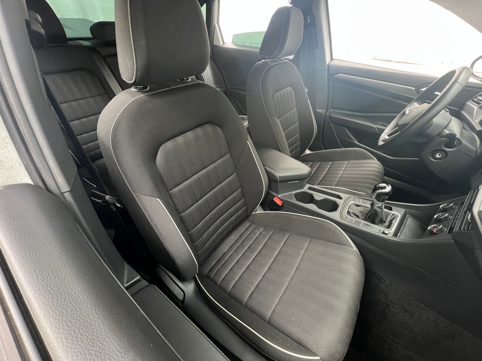 Thumbnail: 2023 Volkswagen Jetta - 2