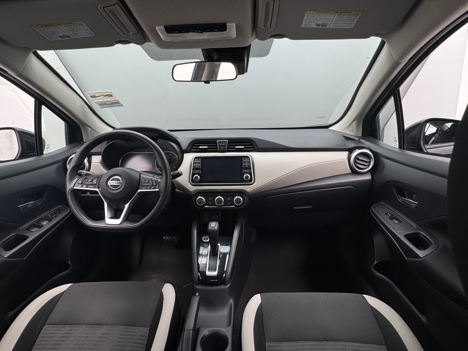 Thumbnail: 2022 Nissan Versa - 3