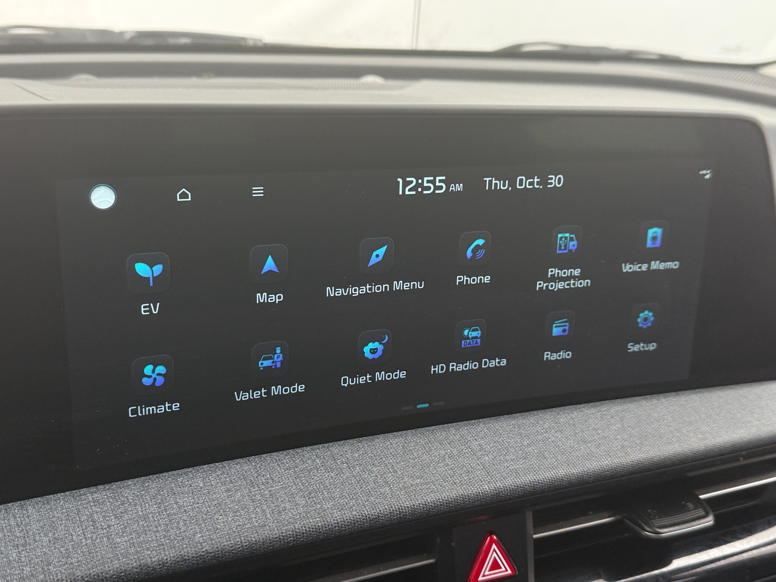 Thumbnail: 2022 Kia EV6 - 3